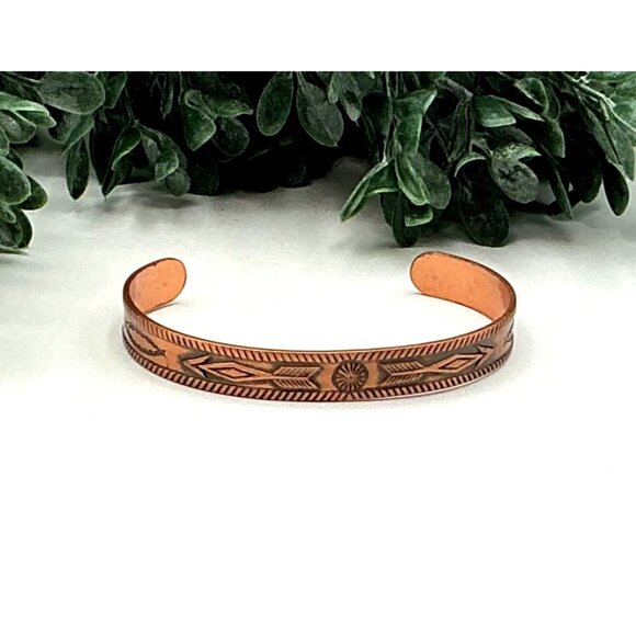 Vintage Copper Cuff Bracelet With Arrow Southwest Engraved Design - Picture 3 of 5